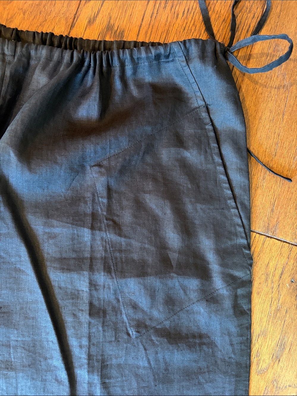 DKNY Classic Black Linen Super Wide Leg Side Tie Drawstring Pants, Size L - Picture 4 of 6